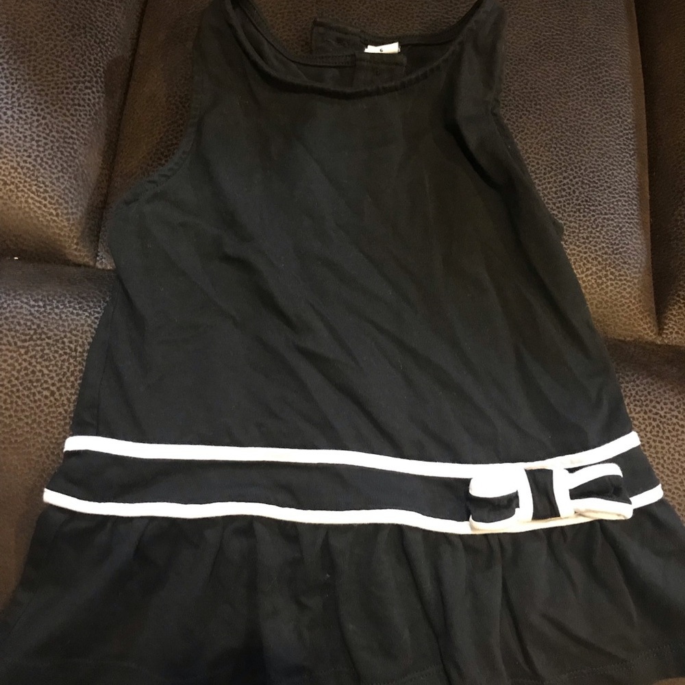 Black and white tank top